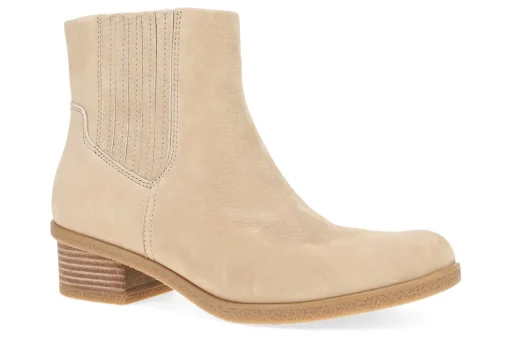 Dansko Daisie