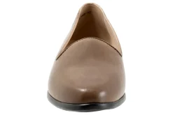 Trotters Liz Lux