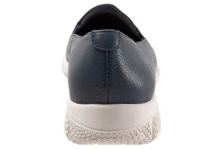 Trotters Universal